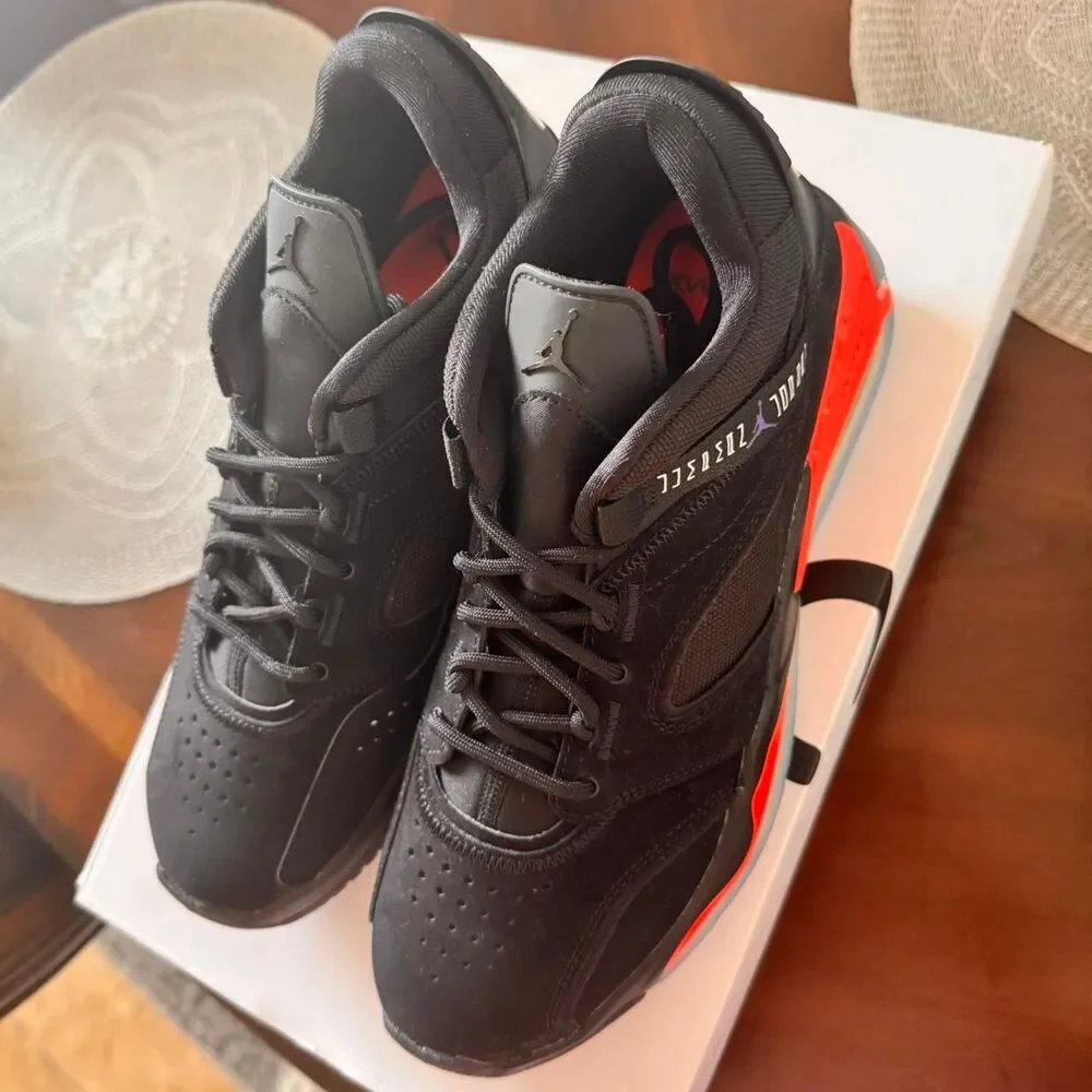 Jordan Men's Black Footwear
